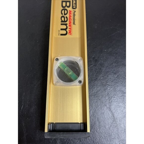 STANLEY PRO Level 24 Inch 3 Vials Magnetic Aluminum THA 42-244 Gold - Picture 2 of 6
